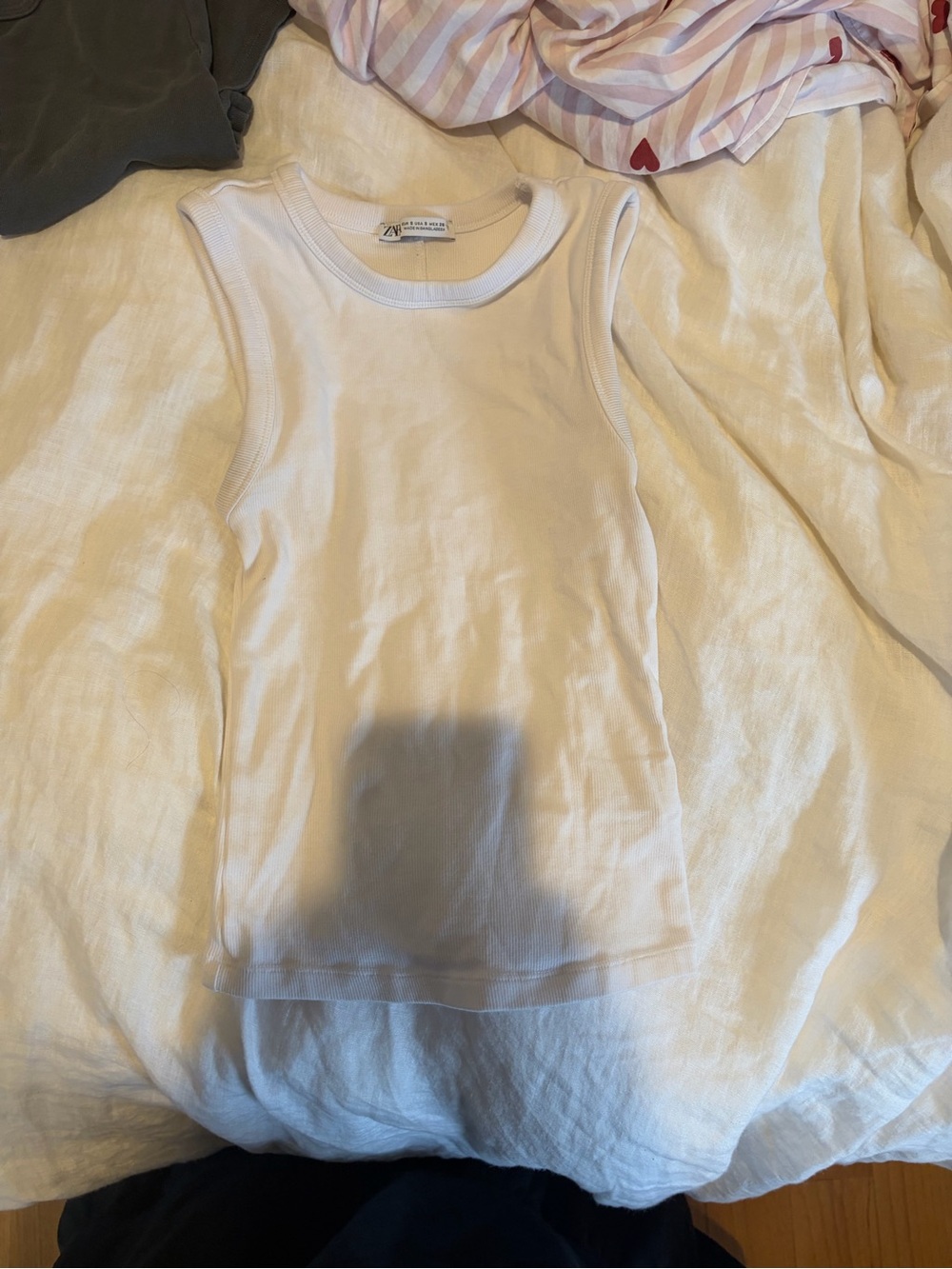 Zara White Ribbed Tank Top - Sleeveless Essential